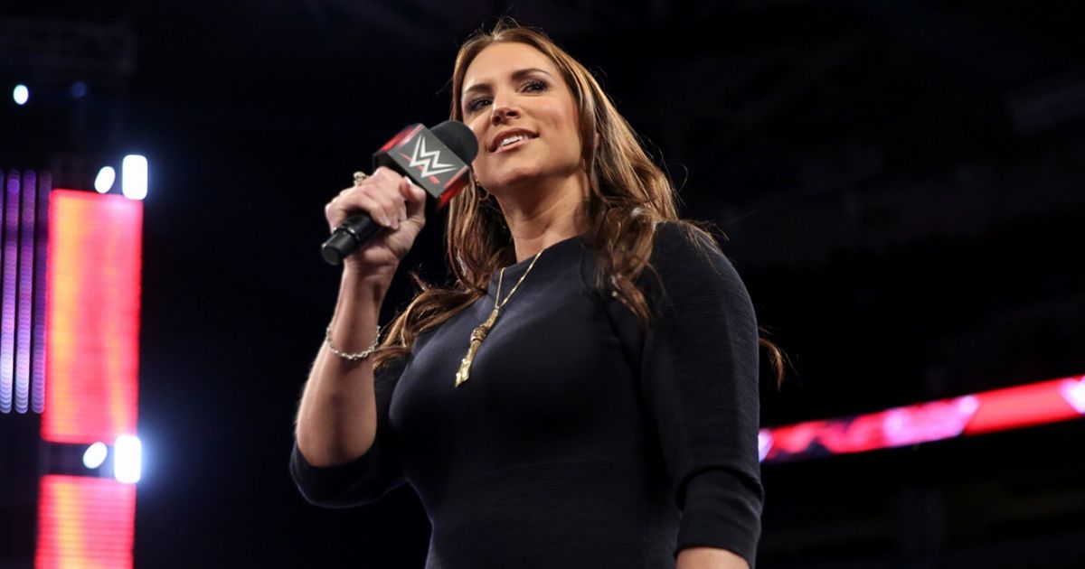 BOW DOWN TO THE QUEEN - Stephanie Mcmahon as Triple H