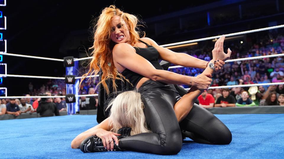 Becky Lynch Charlotte Flair Smackdown