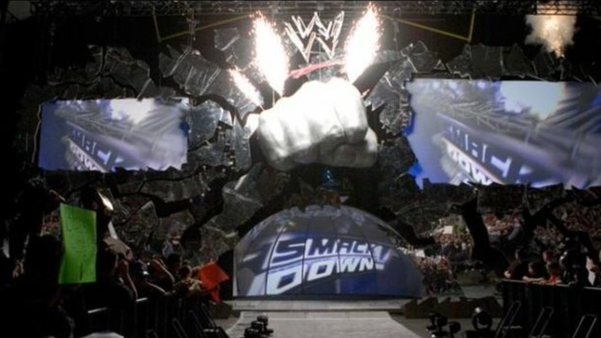 Smackdown Fist Stage WWE