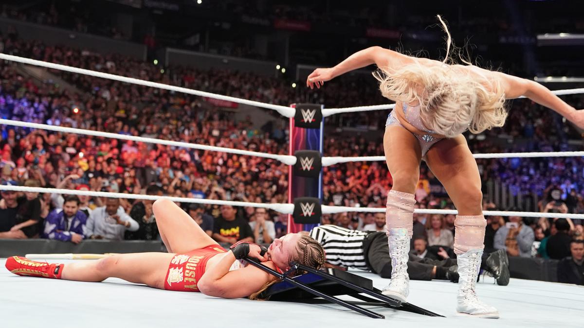 Charlotte Flair Ronda Rousey WWE Survivor Series 2018