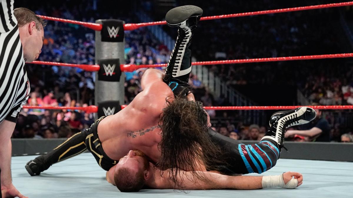 WWE Raw Seth Rollins Sami Zayn
