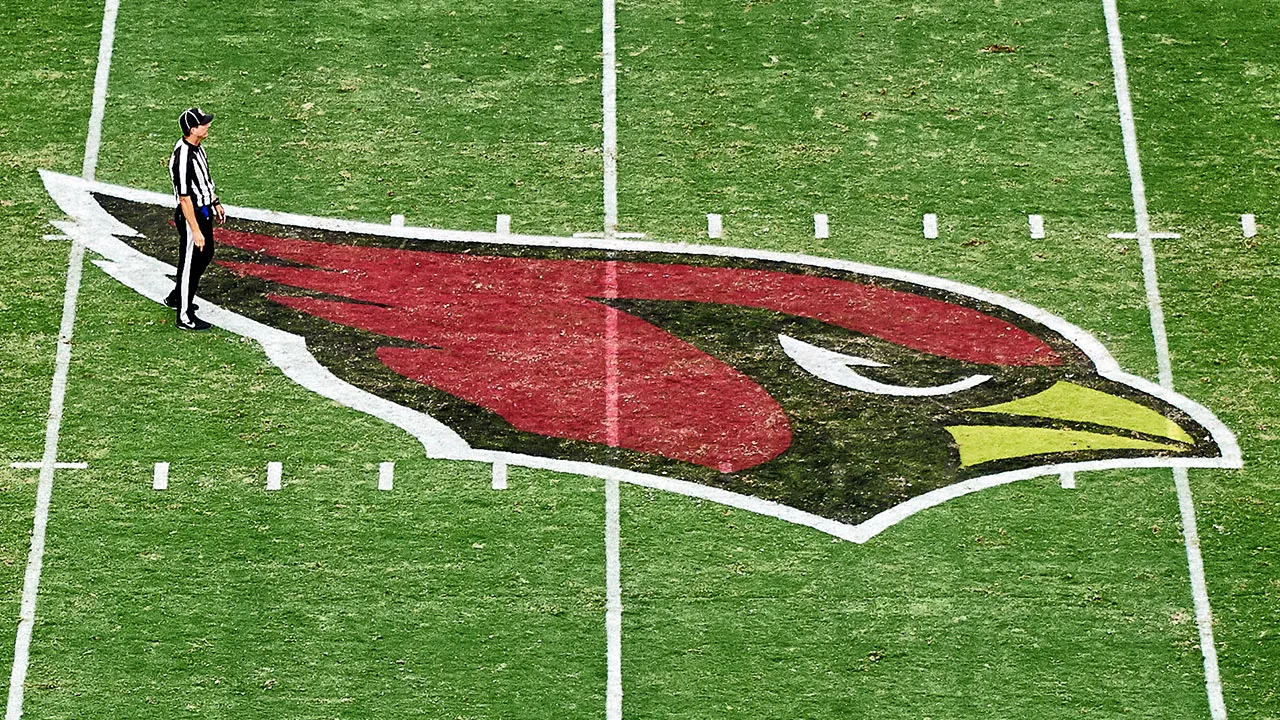 AZ Cardinals Logo Field